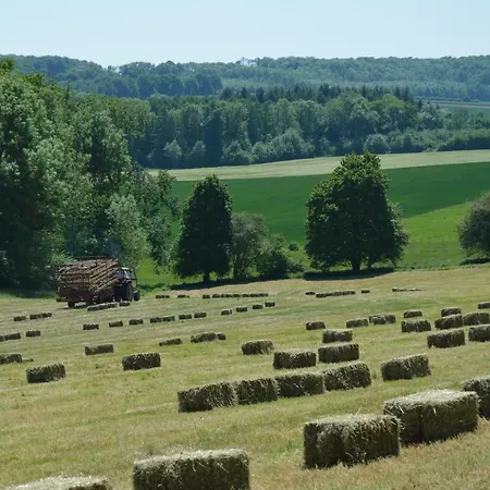 Aux 4 Saules De 4 Wilgen Bed & Breakfast Modave