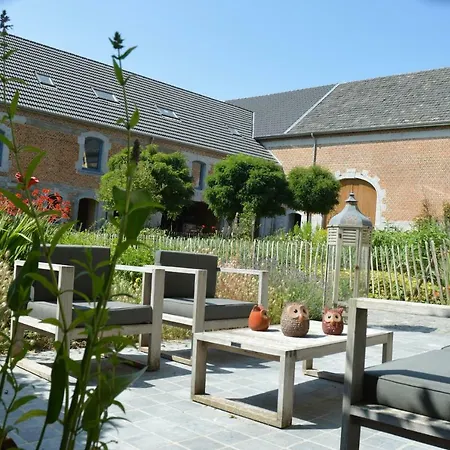 Aux 4 Saules De 4 Wilgen Bed & Breakfast 3*