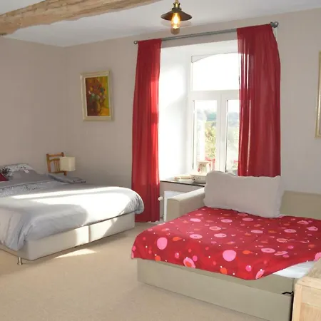 Aux 4 Saules De 4 Wilgen Bed & Breakfast 3*